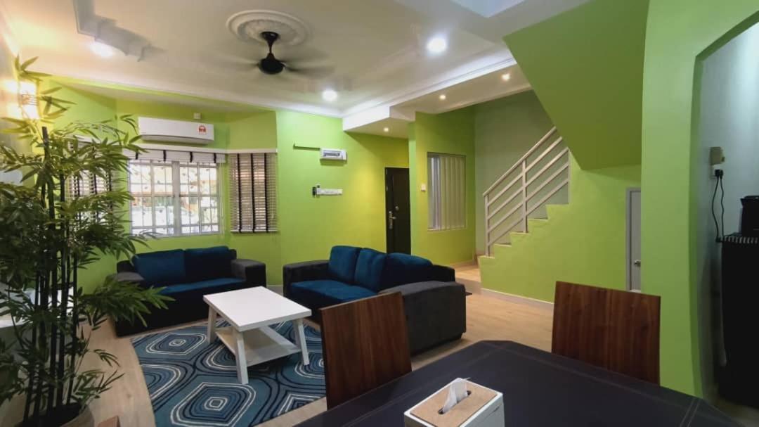 Homestay Dr. Z  Klang Luaran gambar