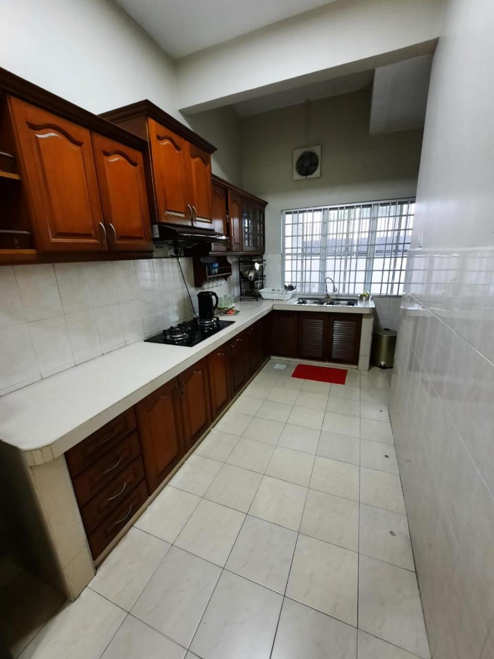 Homestay Dr. Z  Klang Luaran gambar