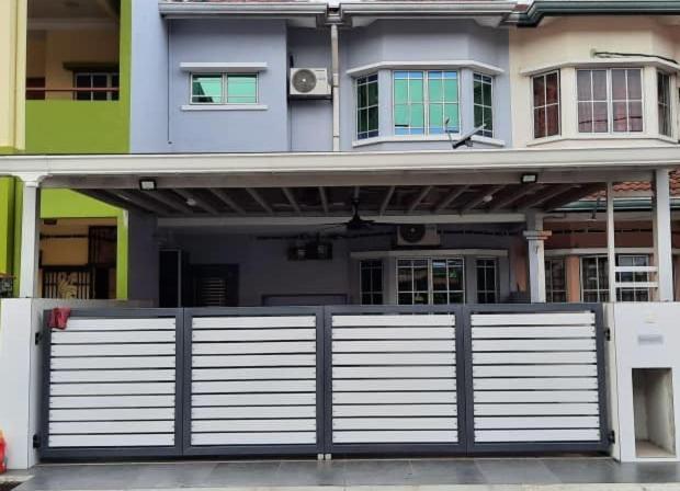 Homestay Dr. Z  Klang Luaran gambar